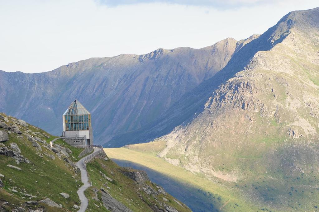 Landhaus Alpenrose - Feriendomizile Pichler Heiligenblut Exterior photo